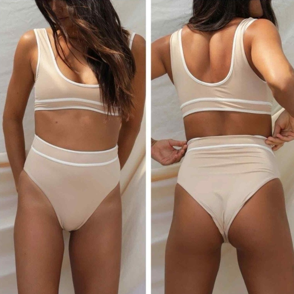 Stone Fox Swim Dahlia top (M) Juniper Bottom (M)